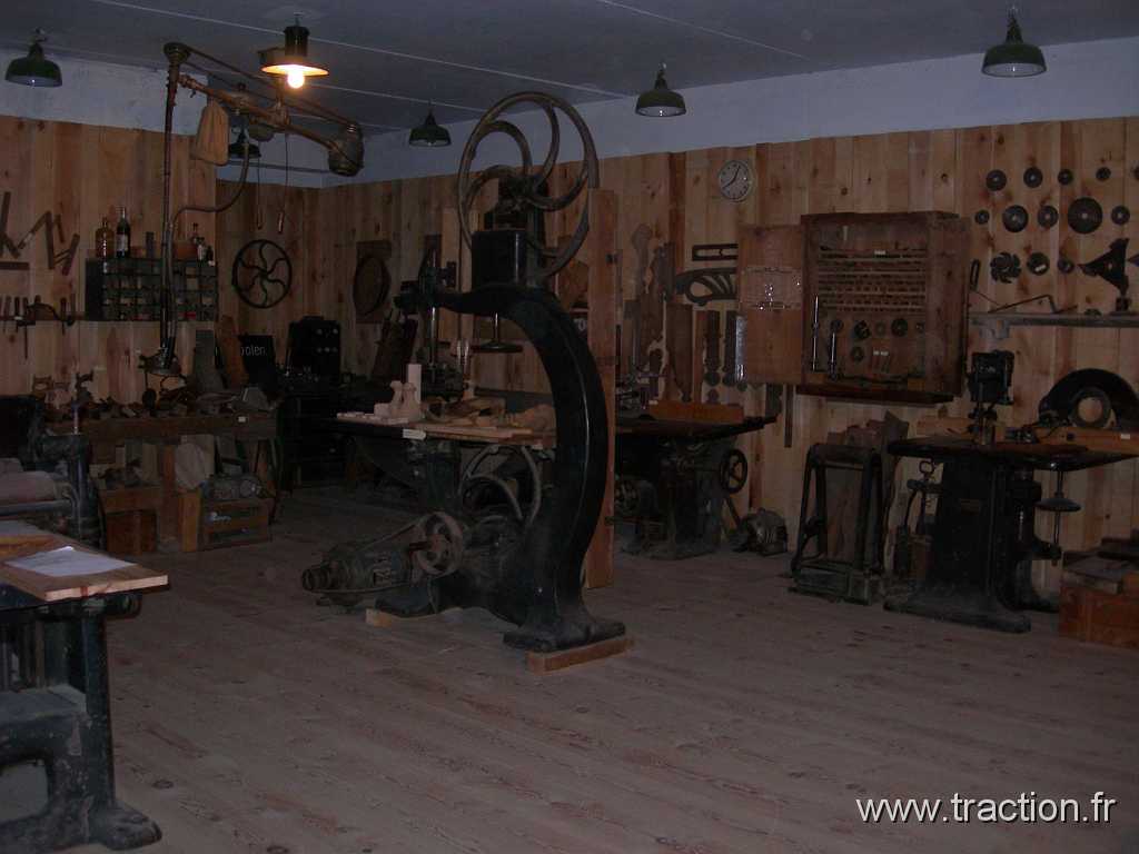 201009_Labaroche (80).jpg - 18/09/2010 - 68910 LABAROCHECVAAM - 27mes JOURNES EUROPENNES DU PATRIMOINEEspace des mtiers du Bois et du Patrimoine
